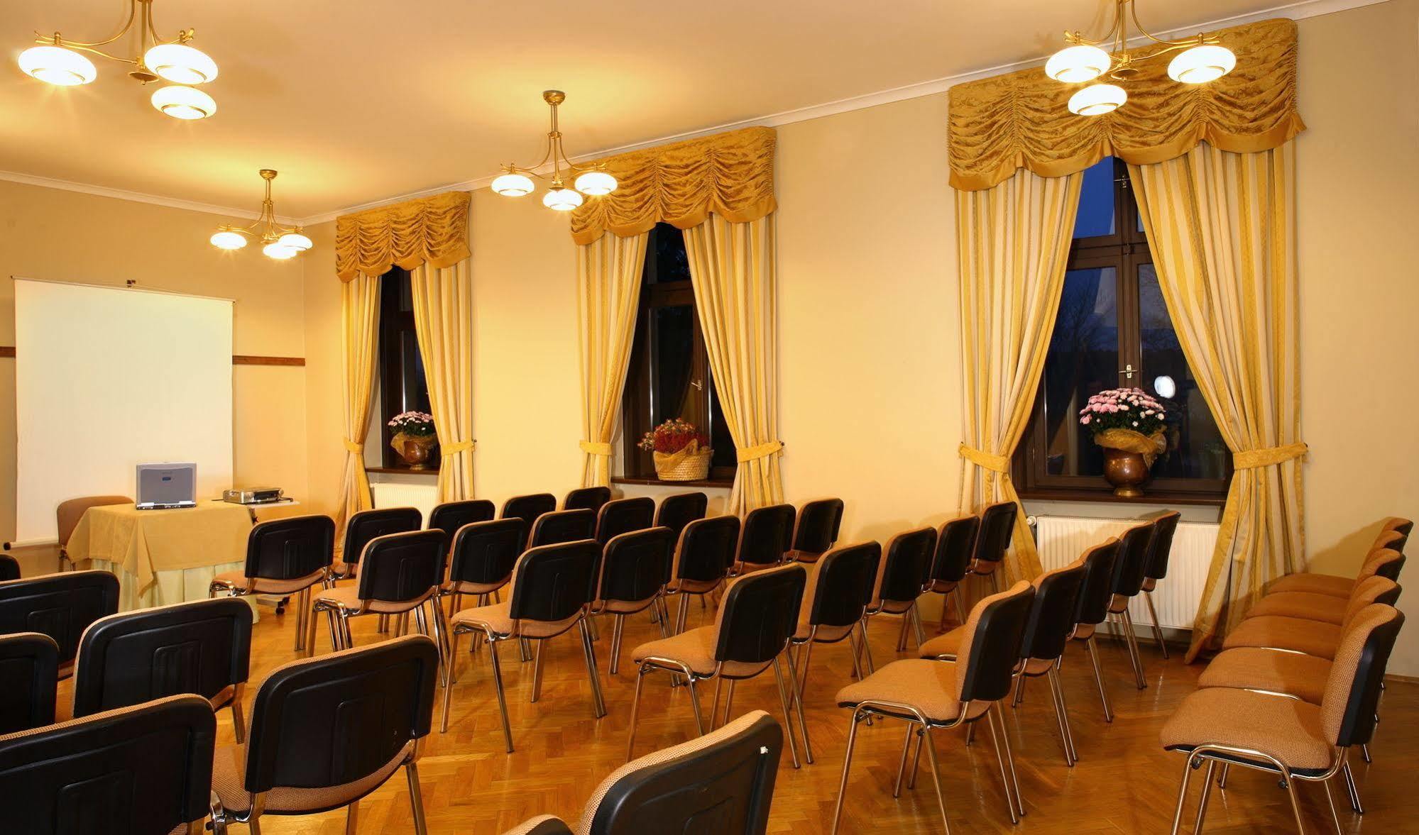Lezno Palace Екстер'єр фото